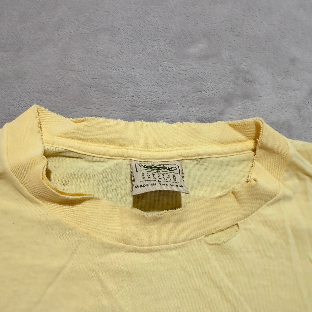 VTG Mossimo Punchin The Clown T-Shirt Men L Yellow Limited Edition Grunge 90 USA - Picture 5 of 10